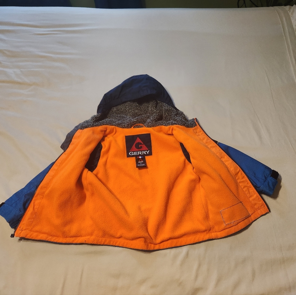 😍💨Gerry Jacket boy size 2T